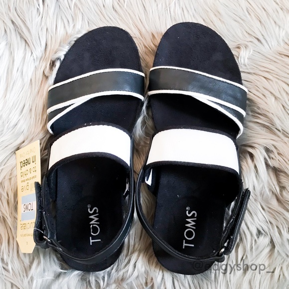 [toms] leather tierra sandal - Picture 3 of 7